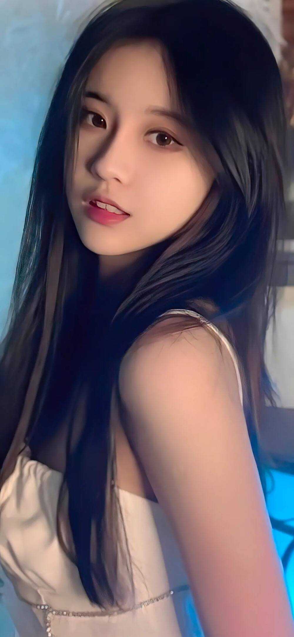 季煜辰慕颜《嫁腹黑大佬，娇艳美人撩他诱哄他》全章节在线阅读_《嫁腹黑大佬，娇艳美人撩他诱哄他》季煜辰慕颜完结版免费阅读