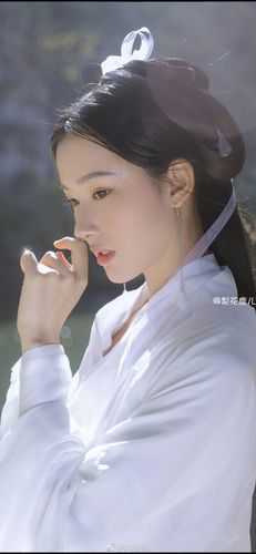 无弹窗小说免费阅读重逢：我与佳人共赏美景梁依岚程鹤轩_重逢：我与佳人共赏美景(梁依岚程鹤轩)完结版小说全文免费阅读