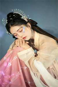 穿成嫡女，惹上疯批后她招架不住了褚云程鄞小说免费阅读无弹窗_完整版免费阅读穿成嫡女，惹上疯批后她招架不住了褚云程鄞