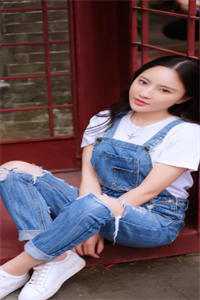 小说全文免费阅读绑定怒怼系统后在娱乐圈叱咤风云(洛依依陈思雅)_绑定怒怼系统后在娱乐圈叱咤风云(洛依依陈思雅)小说完结
