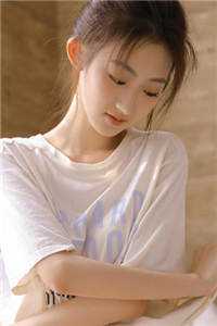 离婚后，傲娇前妻被疯狂打脸