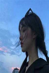 重生后,我的末世是悠闲度假模式