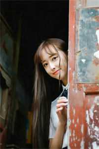 一曲爆红后,渣女回头求复合