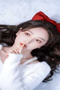 刚重回舞台，就成了奶爸