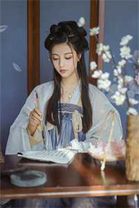 大唐小地主：皇帝喊他帝师